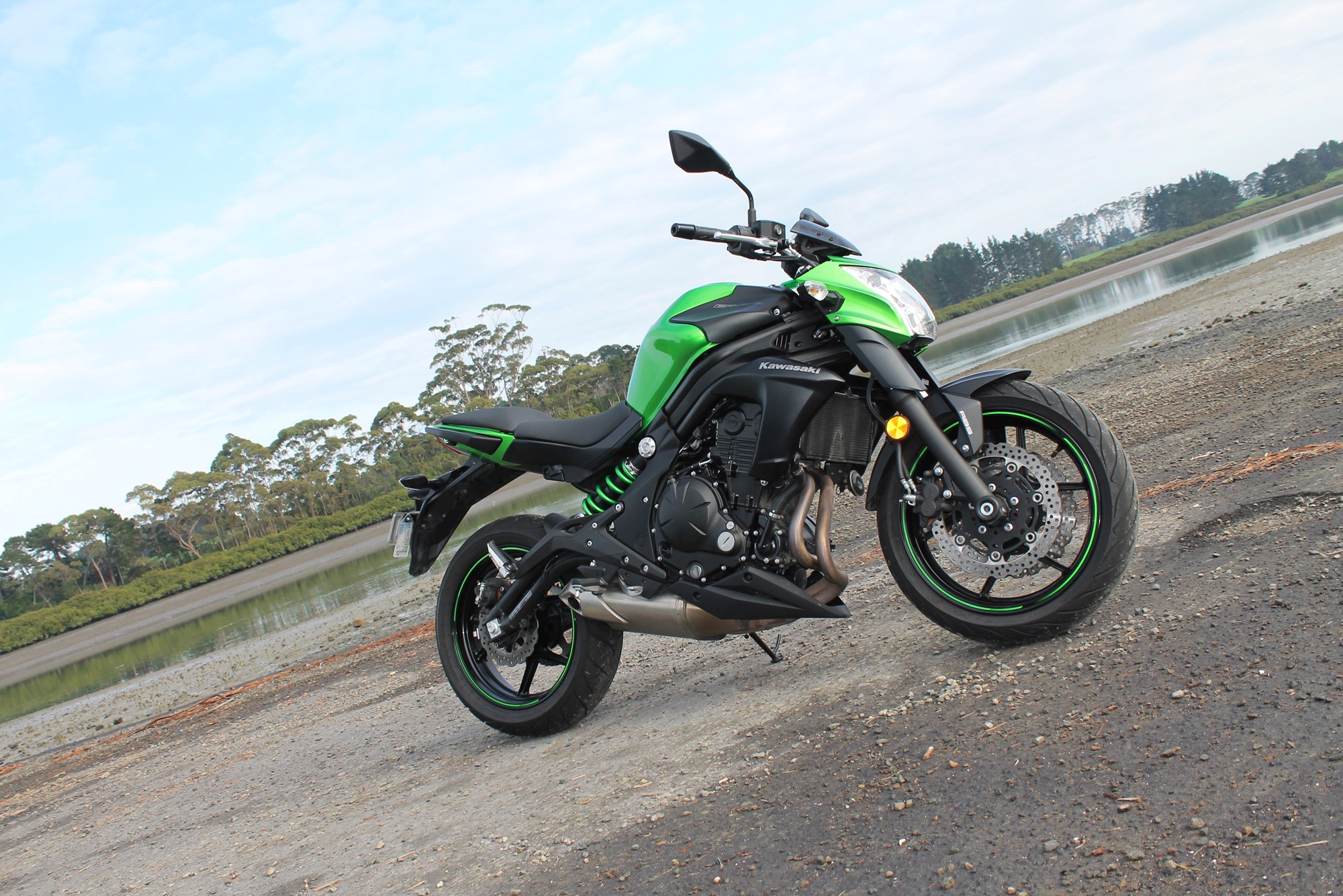 Kawasaki sales er6n power