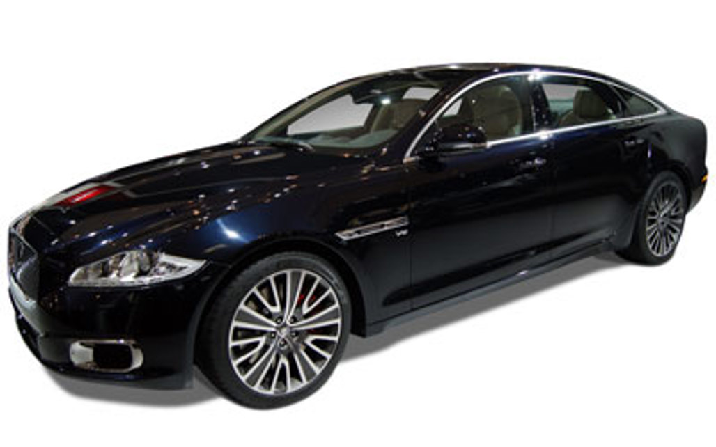 JAGUAR XJ 2018 4-Door Sedan