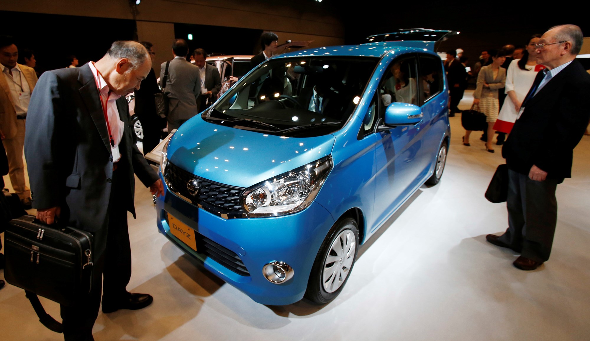 Mitsubishi S Shameful Cheating Driven Car Guide