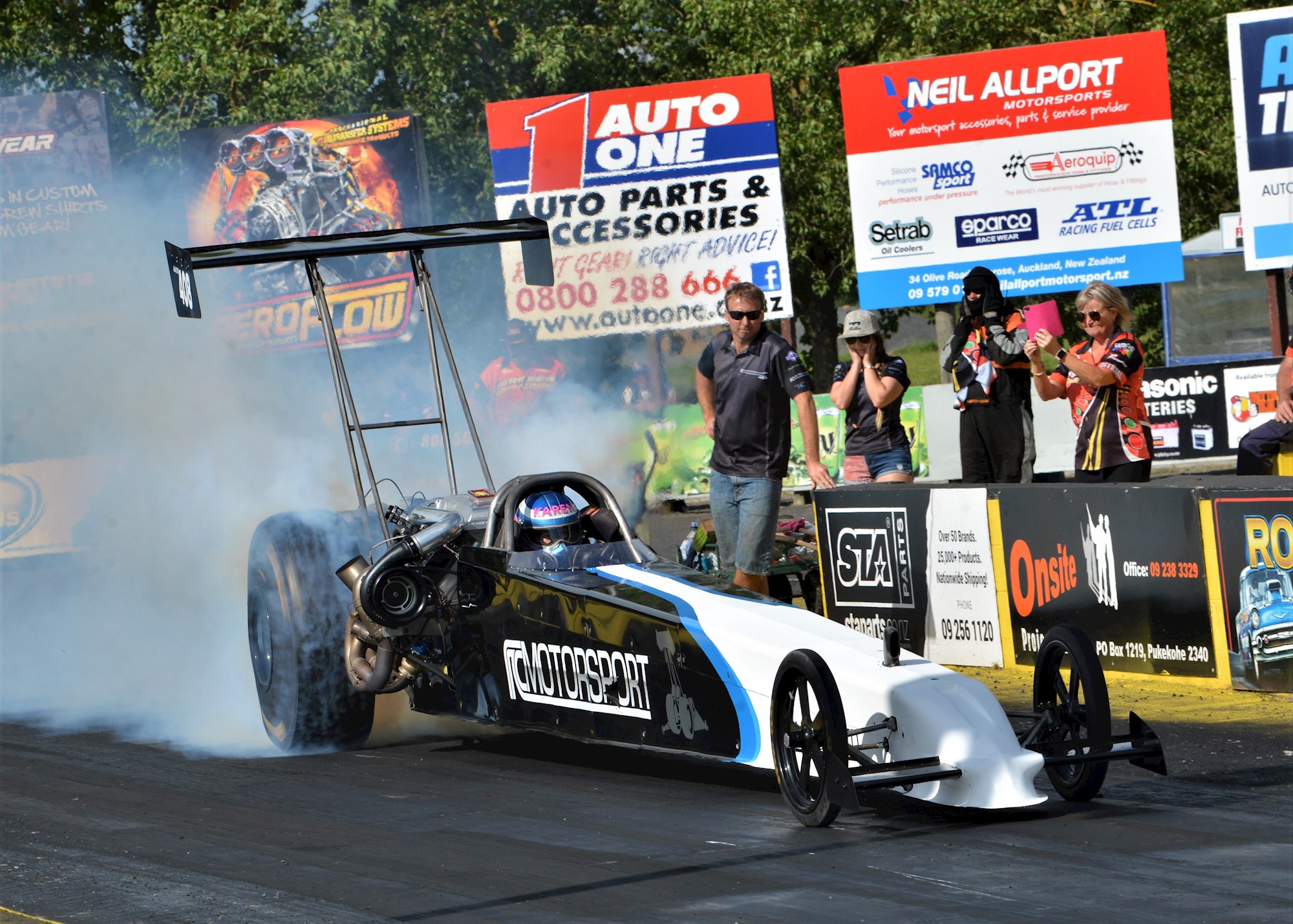 Drag Racing With 5 Racers Drag racing: Karen Hay powers into five-second club - Driven Car Guide