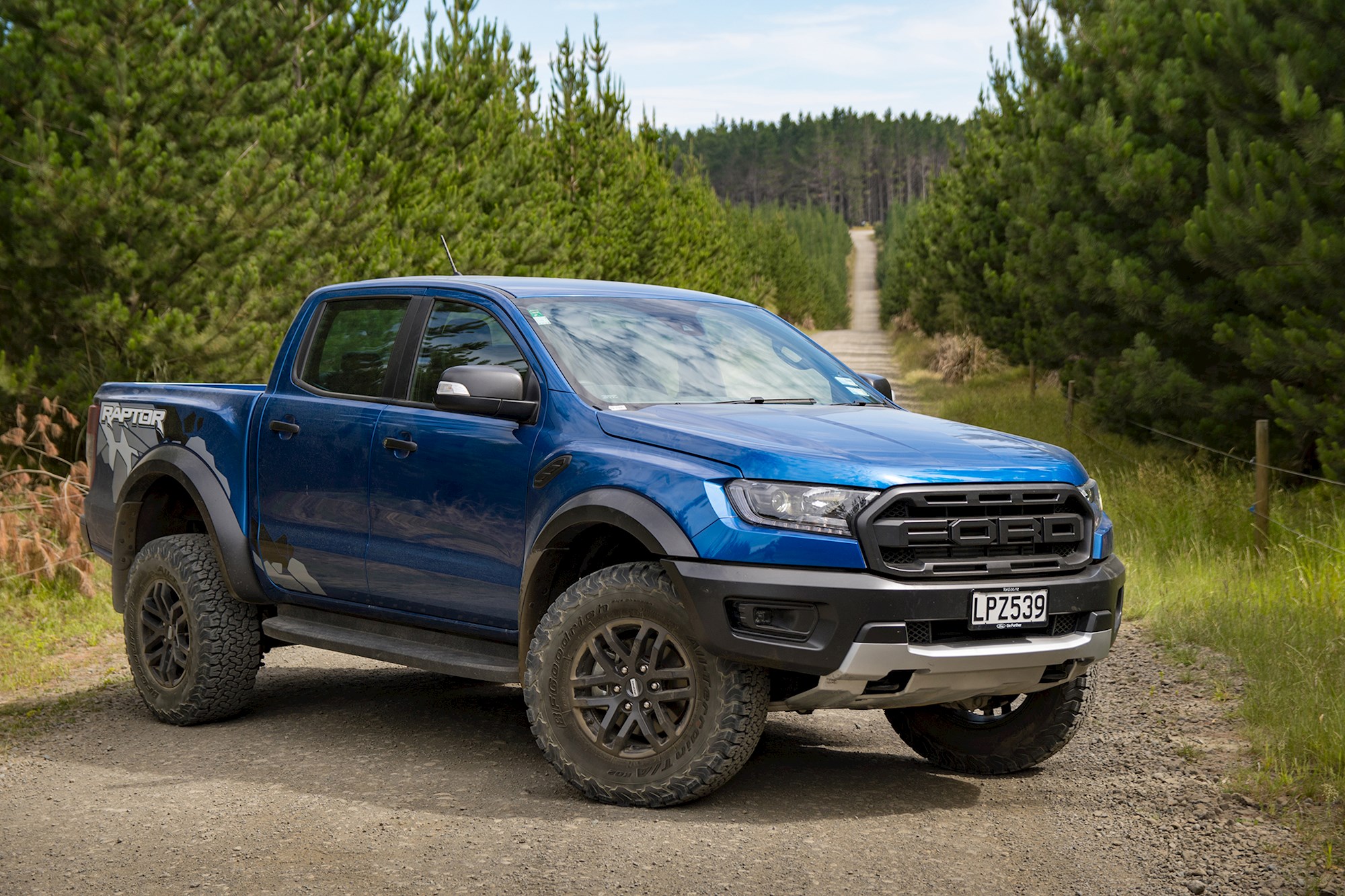 Bulldog Raptor Driver The Raptor diaries: seven days with Ford's ultimate Ranger - Driven Car ...