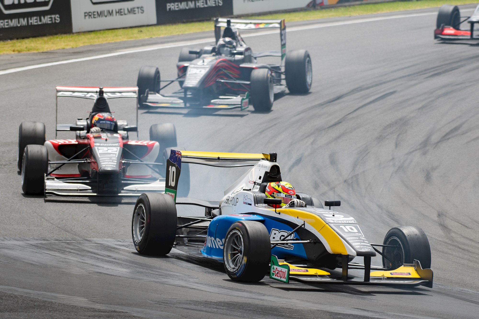 LIVE STREAM: watch Toyota Racing Series, F5000 live at Hampt - Driven ...