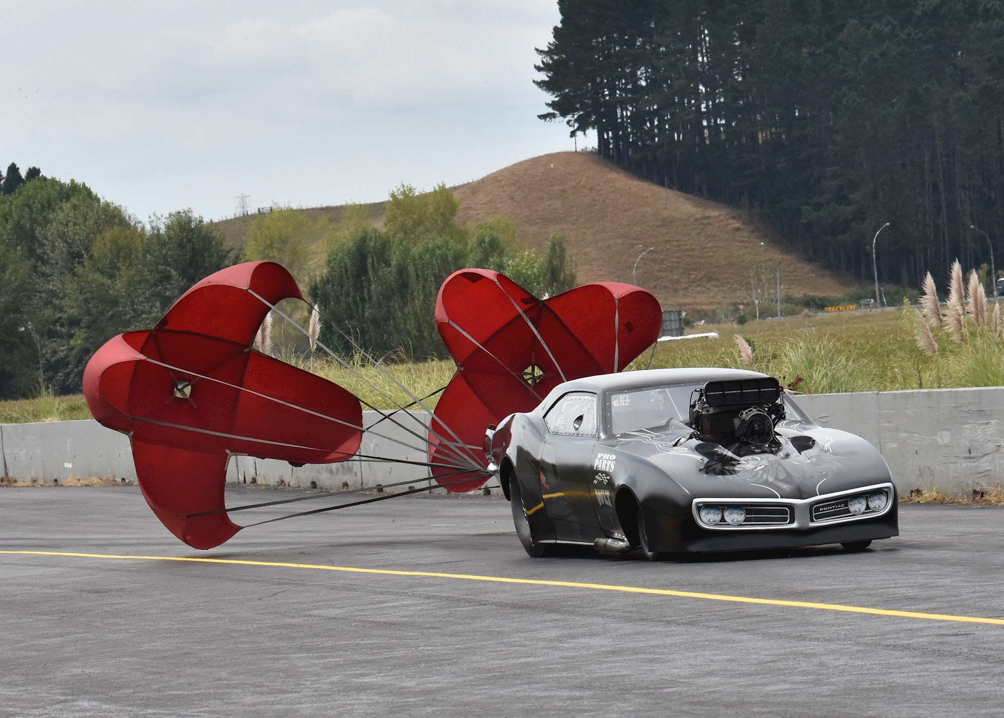 Drag Power Drag Racing: Kiwi Thunder power surge - Driven Car Guide