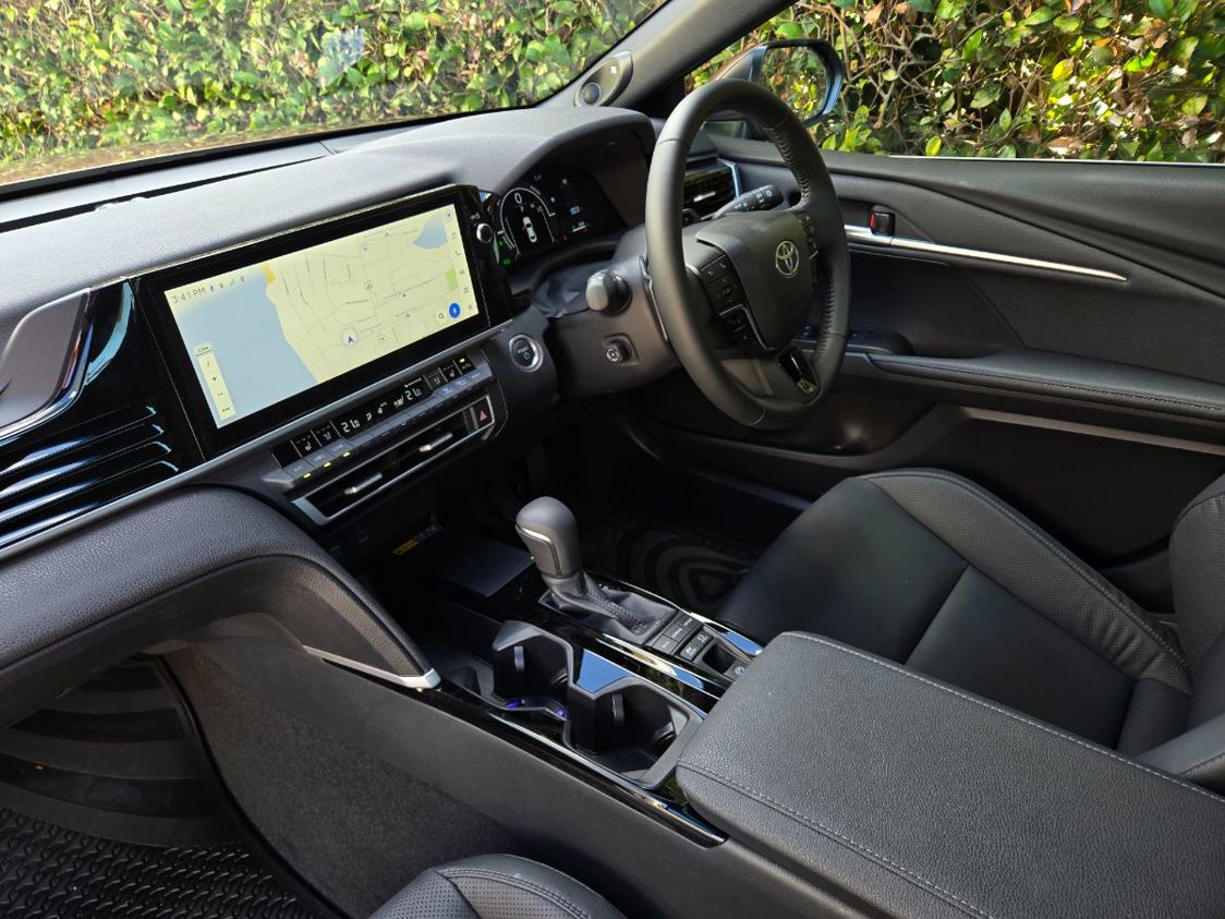 Toyota Camry ZR HEV.