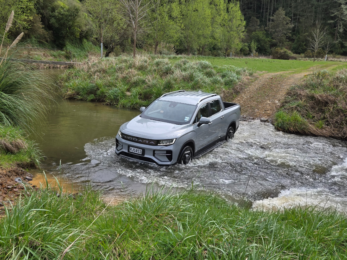 (Geely) Riddara RD6 Pro EV first drive: new double-cab on the rank ...