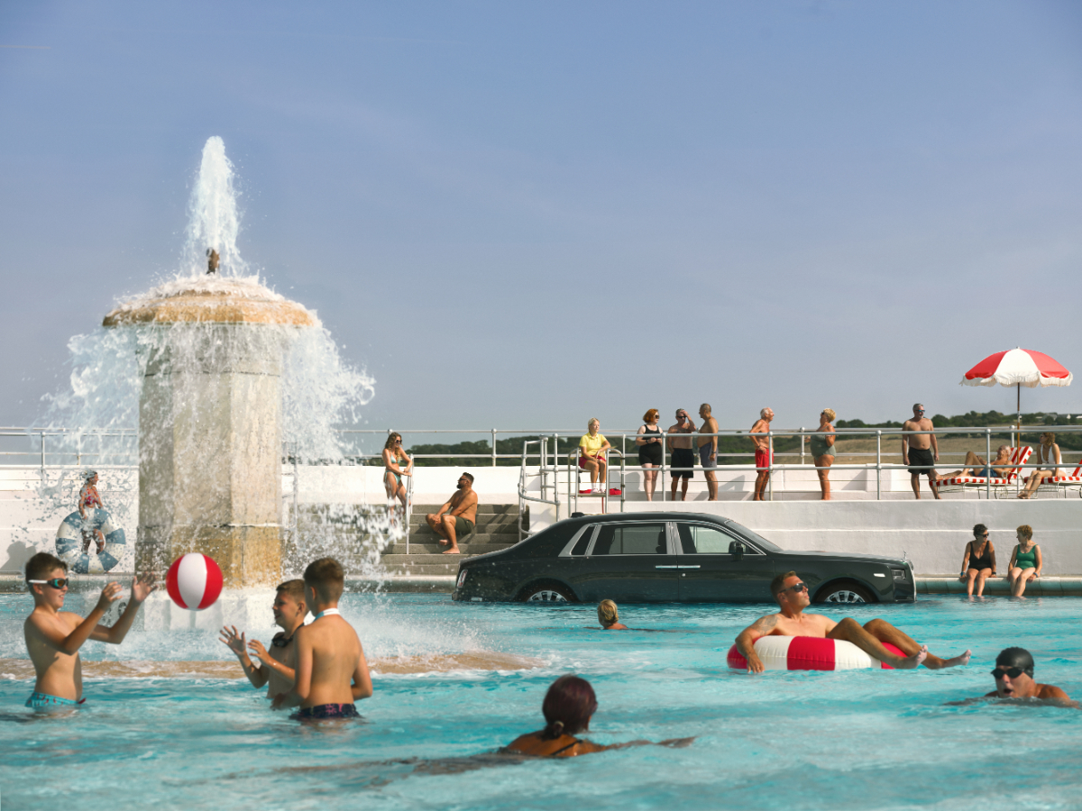 Repsol Pool Rolls-Royce celebrates rock & roll, swimming pool combo in unique style ...