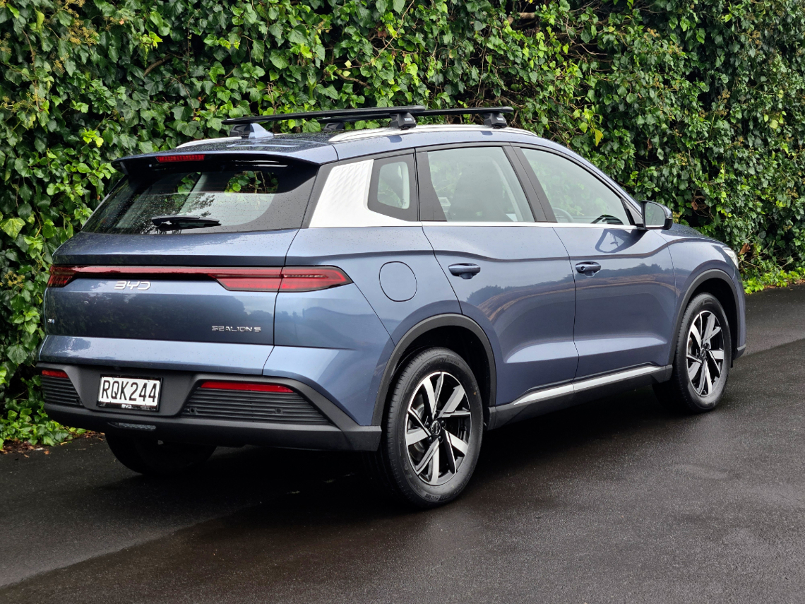 BYD Sealion 5 Premium.