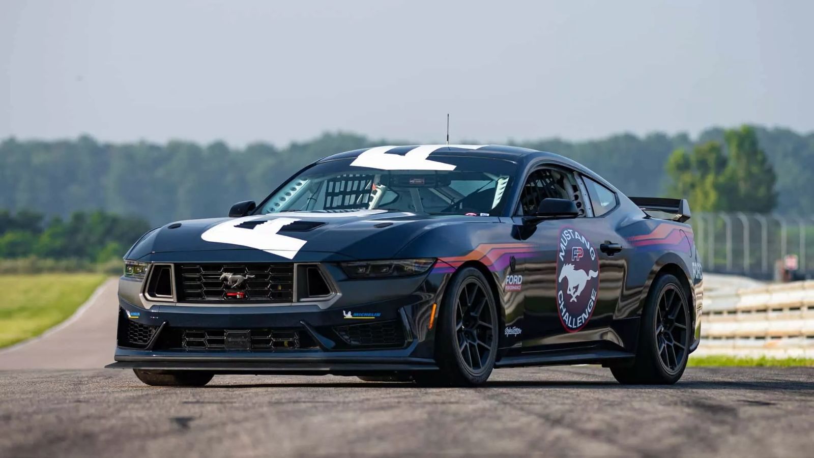 Ford Mustang Dark Horse R unveiled with one-make race series - Driven ...