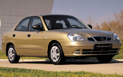 A DAEWOO NUBIRA vehicle