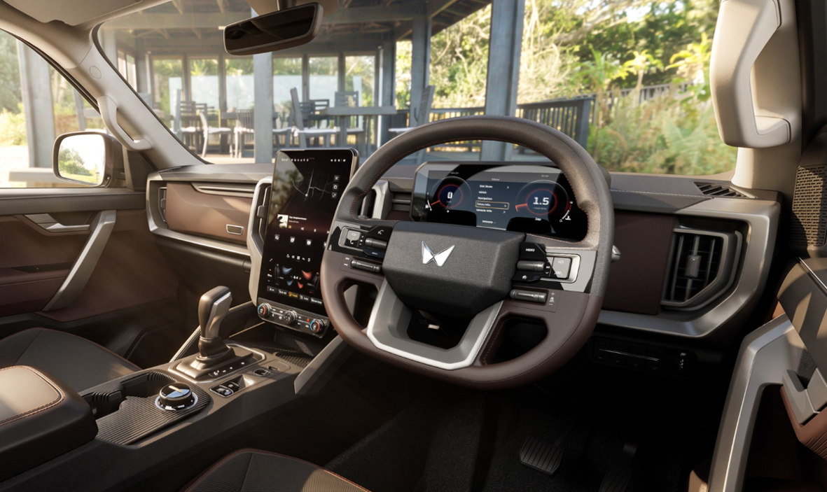 Mahindra Lifestyler.
