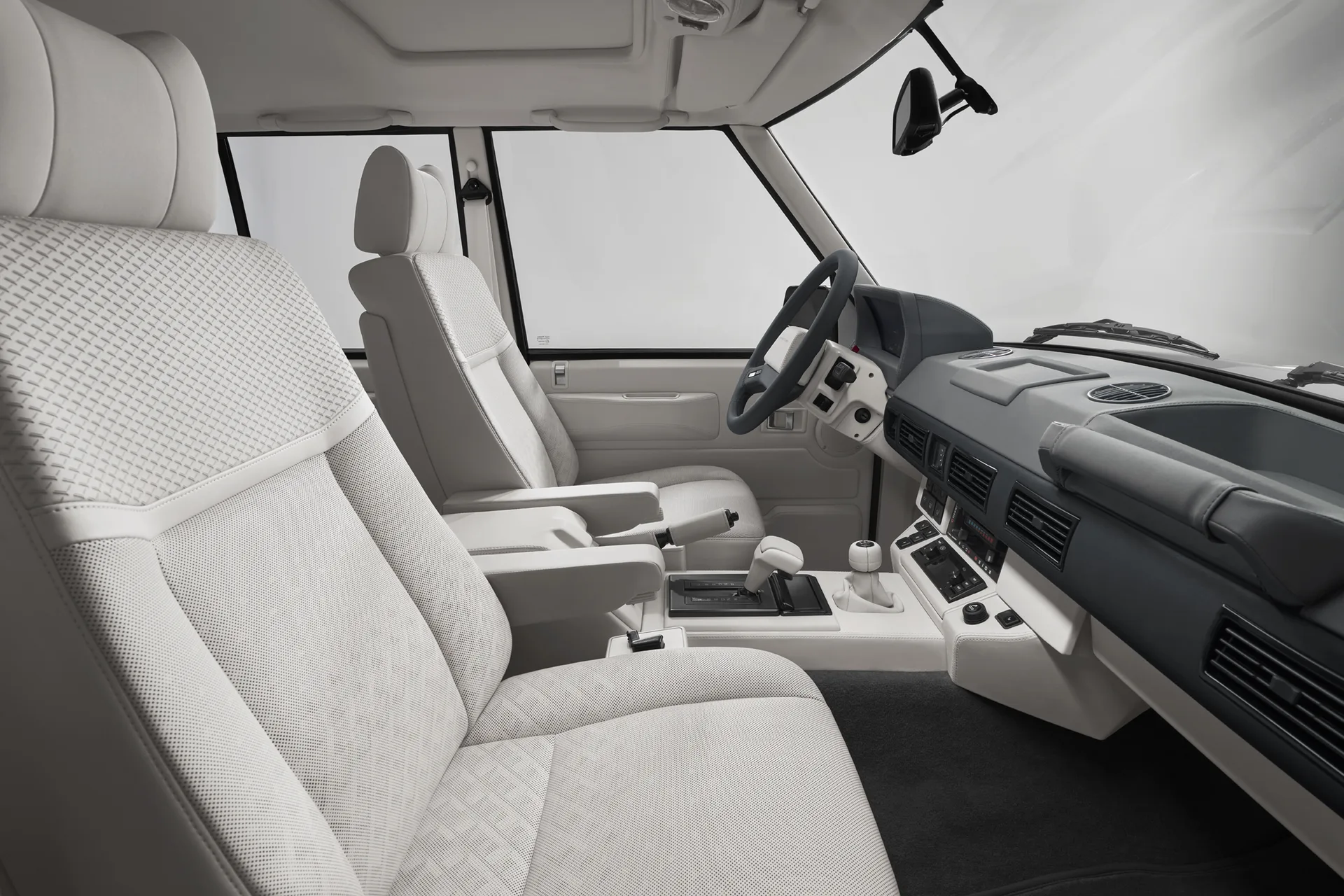 Restored Range Rover Classic Ultrafabrics cabin