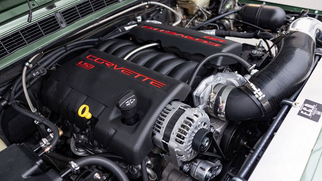 Chevy Rover Cool or not: Range Rover restomod with 6.2-litre Chevy V8 - Driven Car ...