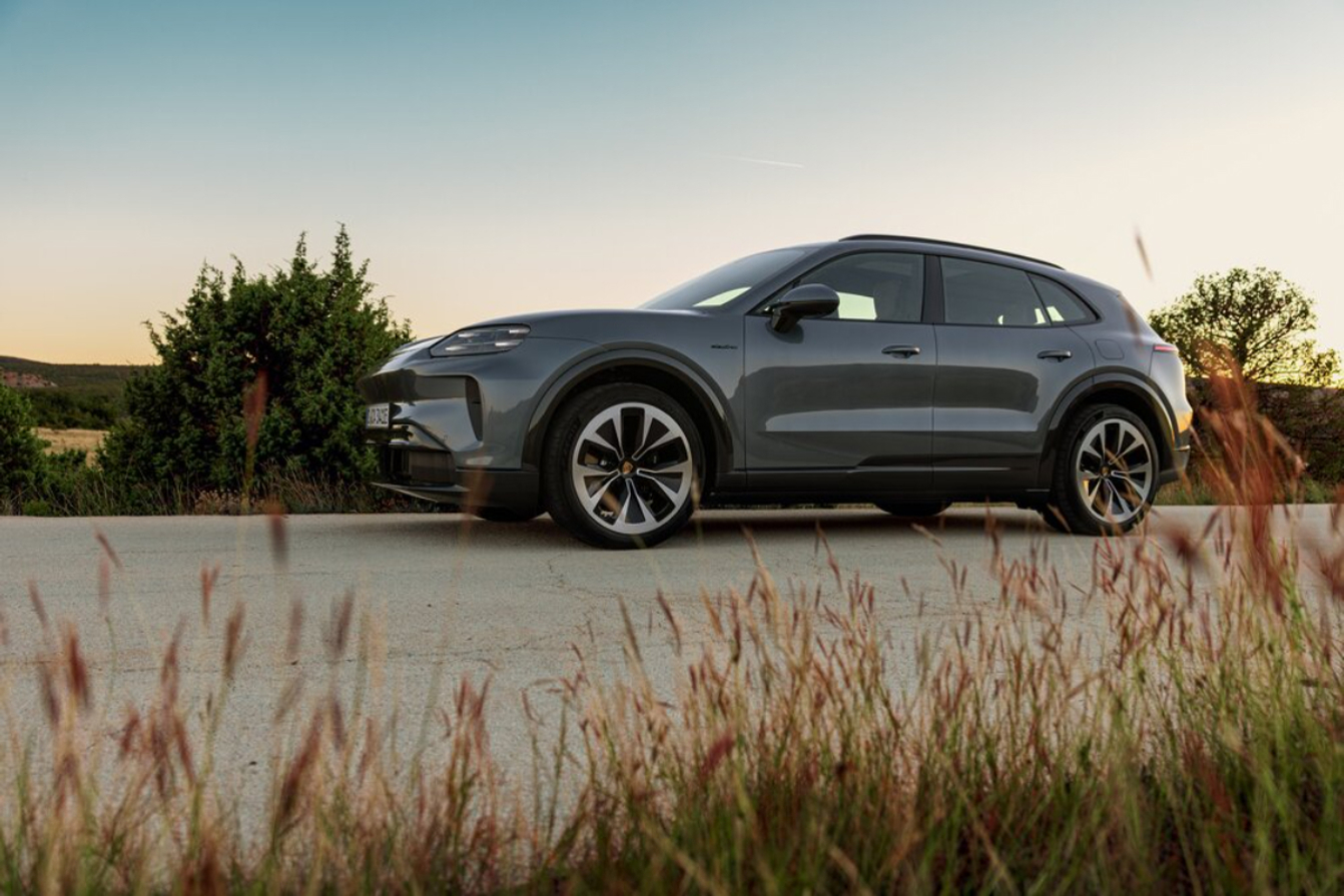 Porsche Cayenne Electric.