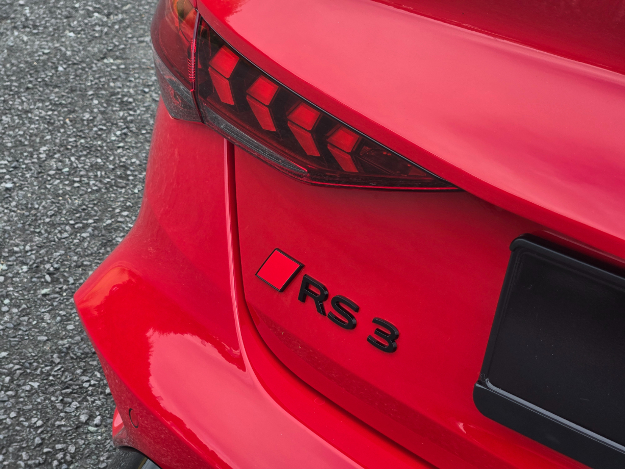 Audi RS 3 sedan.