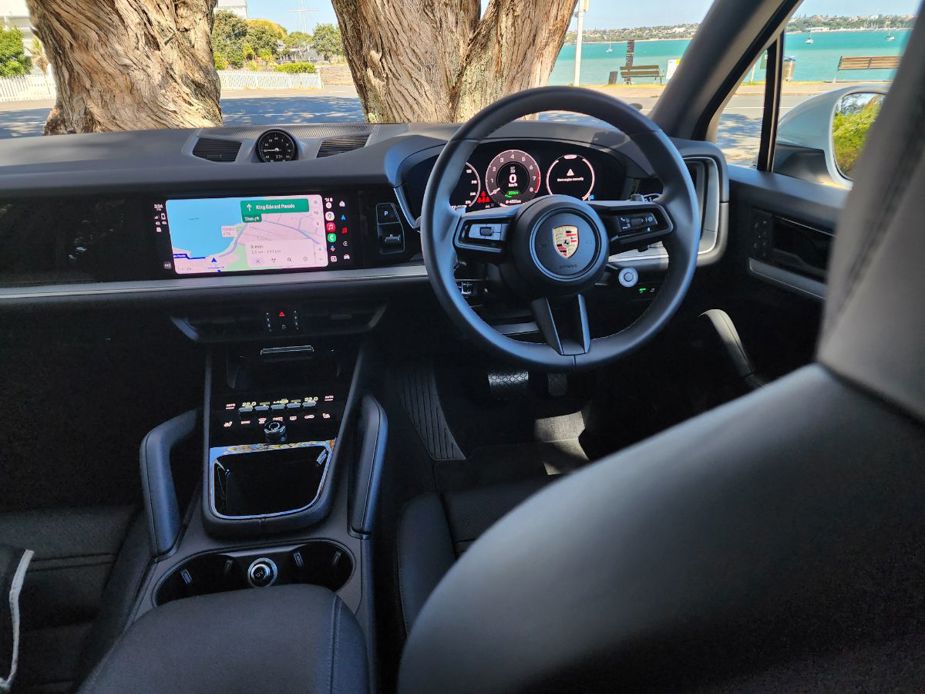 Porsche Cayenne E-Hybrid.