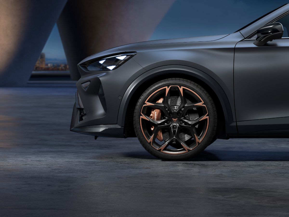 cupra-formentor-pa-196_r.jpg