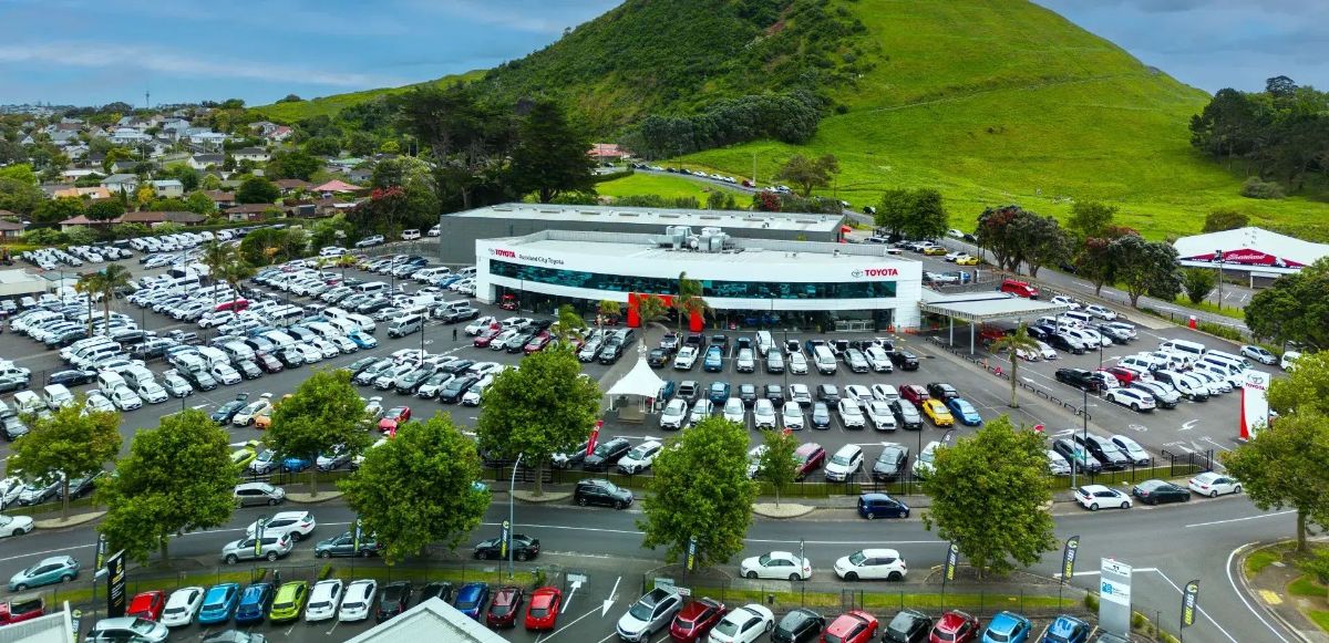 Super Store New Zealand's largest Toyota dealership opens in Mount