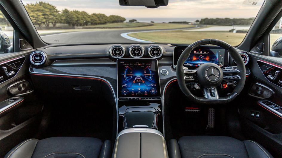 Mercedes-AMG C 63 S E Performance interior