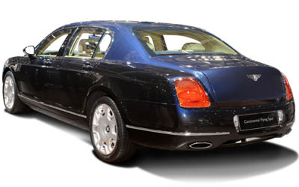 BENTLEY CONTINENTAL FLYING SPUR 2015 4-Door Sedan