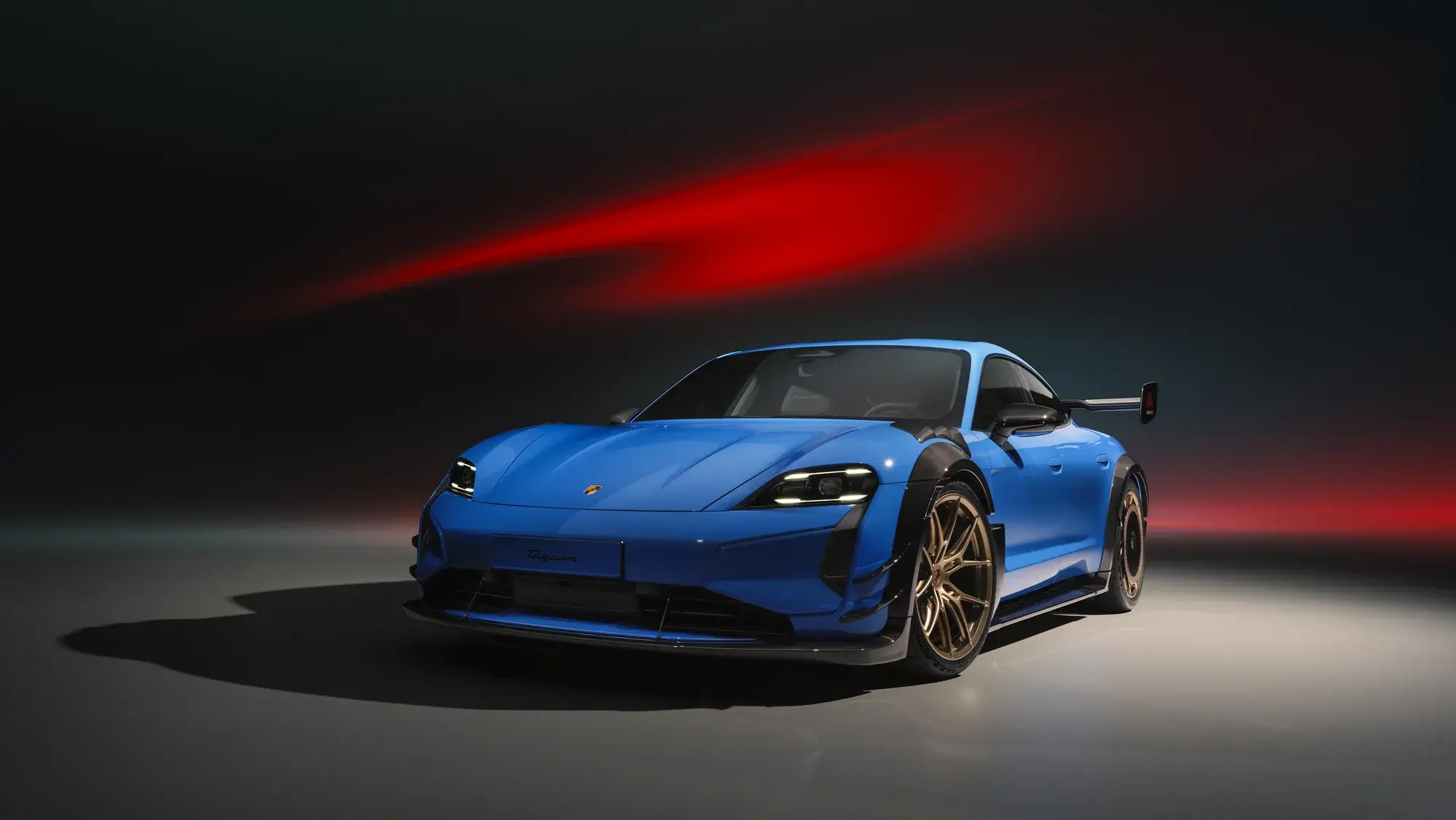 porsche taycan current 01