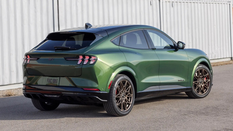 Ford Mustang Mach-E GT Bronze Appearance Package