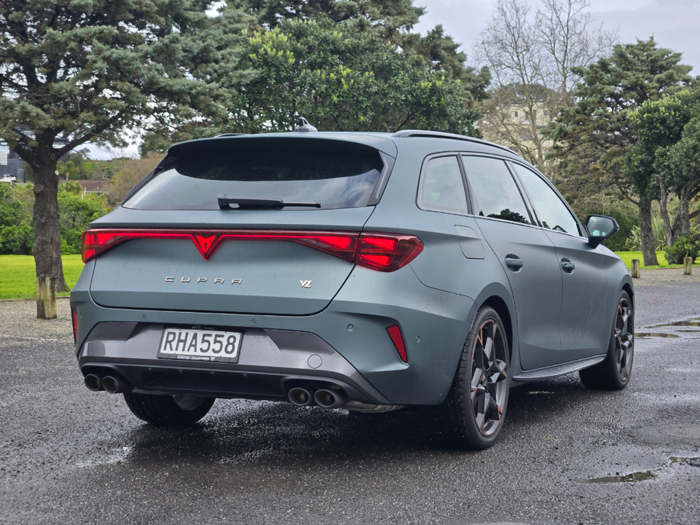 Cupra Leon ST VZ.