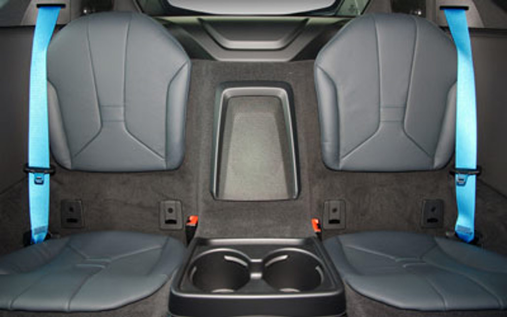 BMW I8 2019 2-Door Sedan