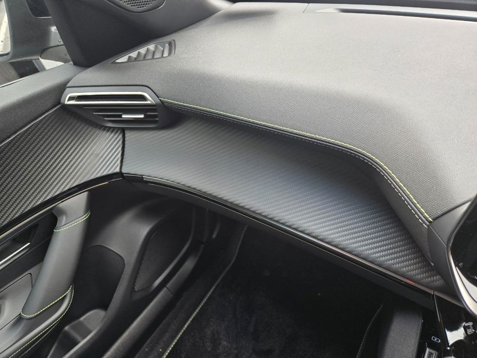 Peugeot 2008 GT hybrid.