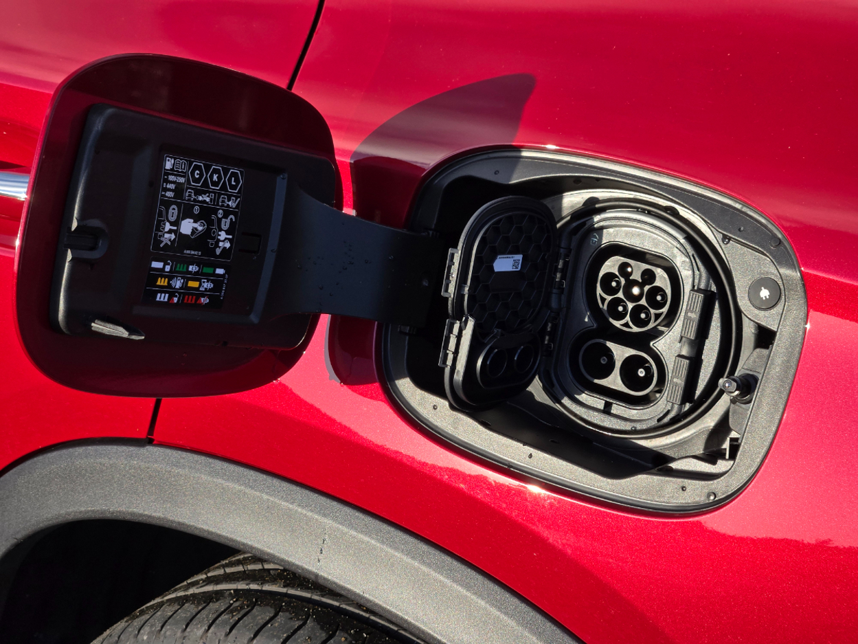 Mercedes-Benz GLC 350 e.