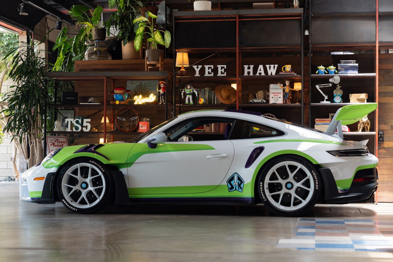 Porsche 911 GT3 RS Buzz Lightyear