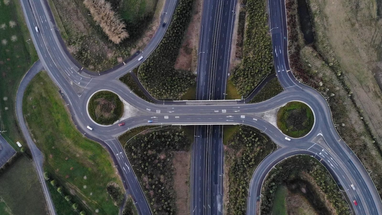 How to navigate New Zealand roundabouts like a pro Driven Car Guide