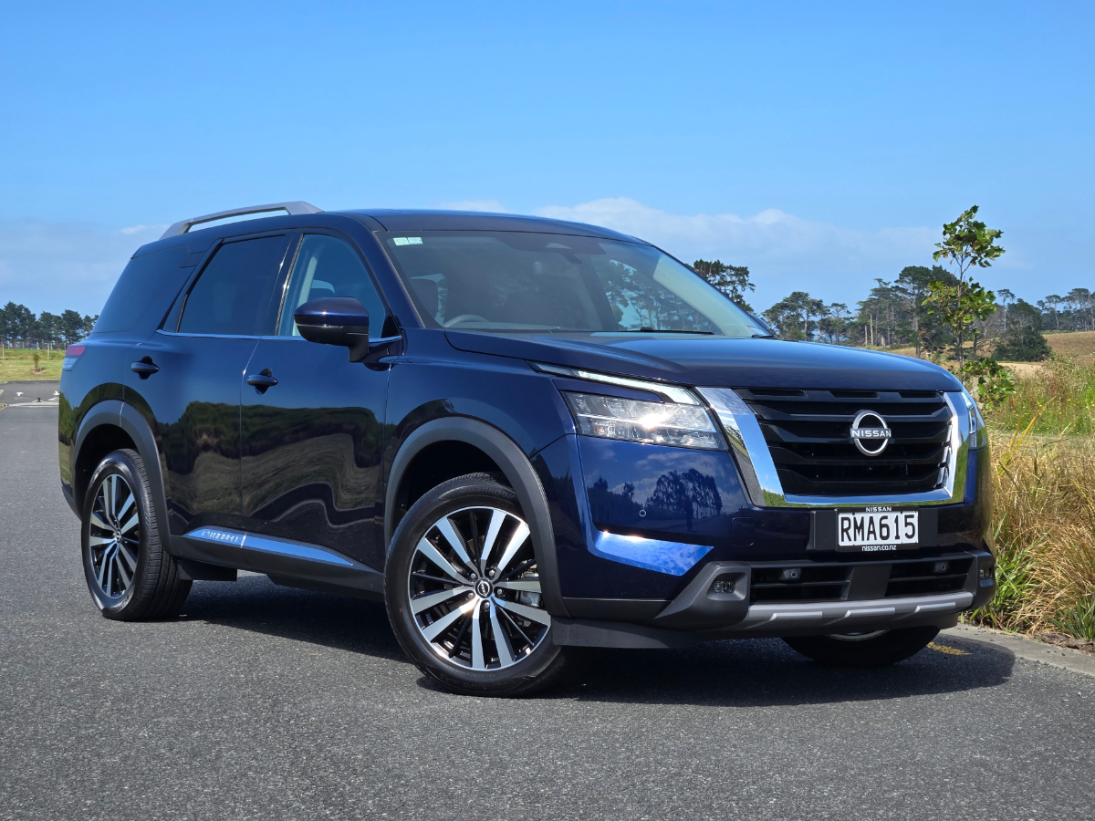 Nissan Pathfinder Ti-L review: captain of the school run?