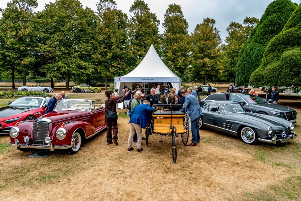 Mercedes-Benz Hampton Court