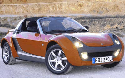A SMART ROADSTER vehicle