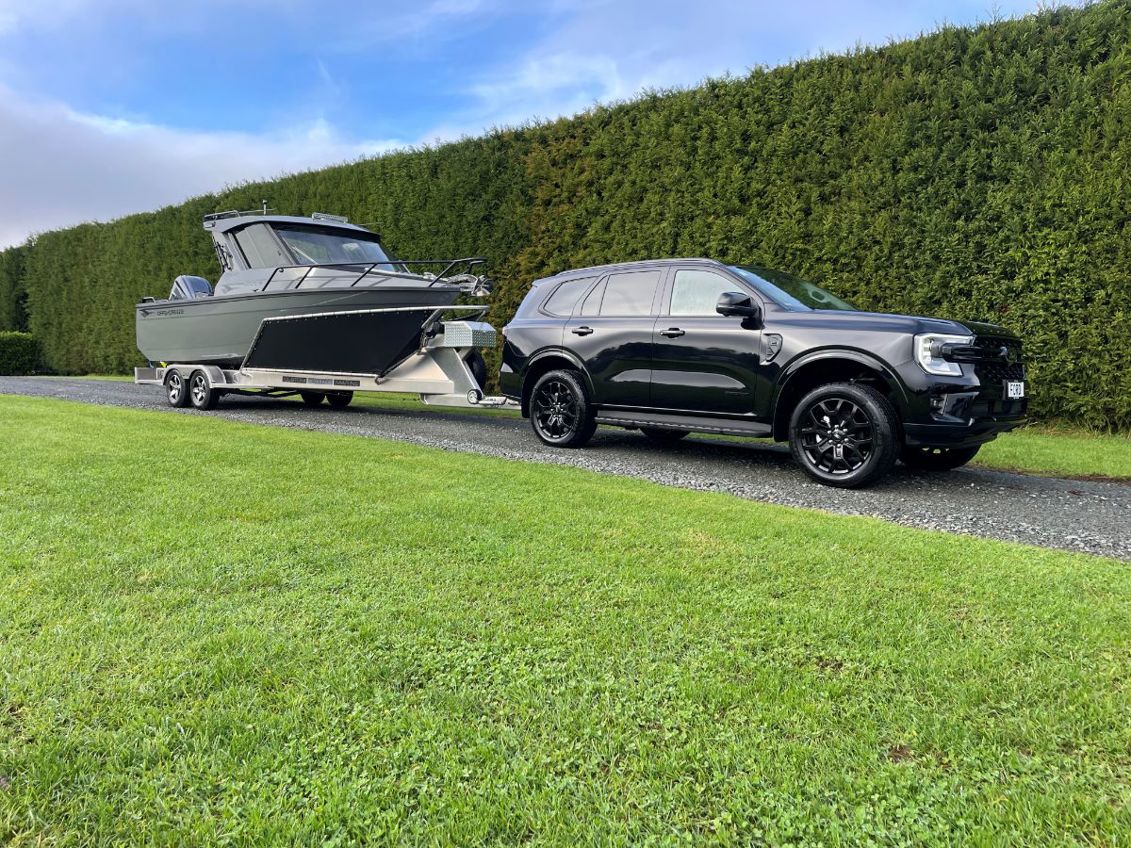 Ford Everest COTY 2024 best Large SUV.