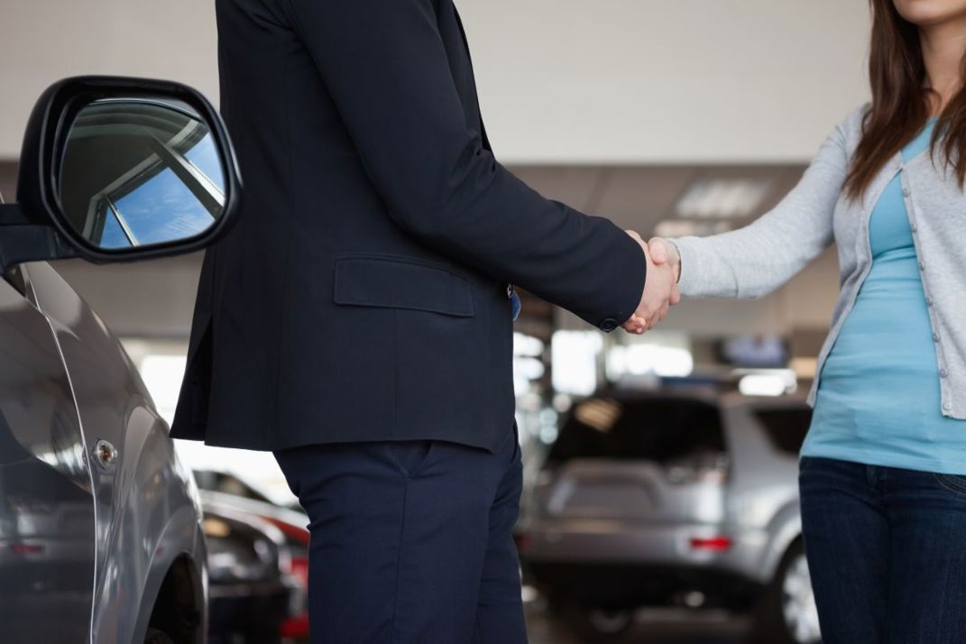 Buy or lease your next new car?