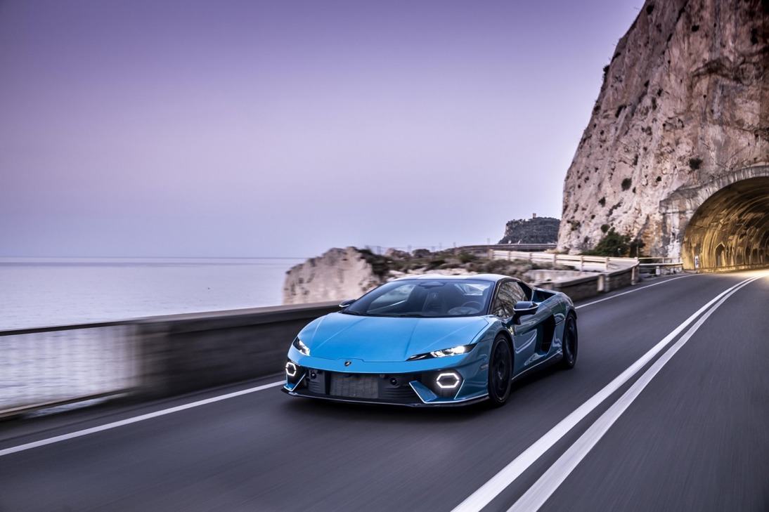 Lamborghini Ad Personam