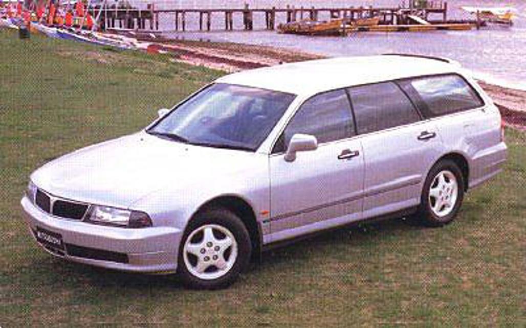 MITSUBISHI MAGNA 1998 5-Door Wagon