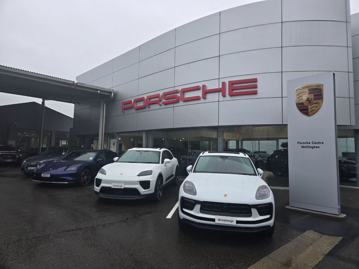 Porsche Taycan 4S Cross Turismo road trip: Auckland-Wellington.