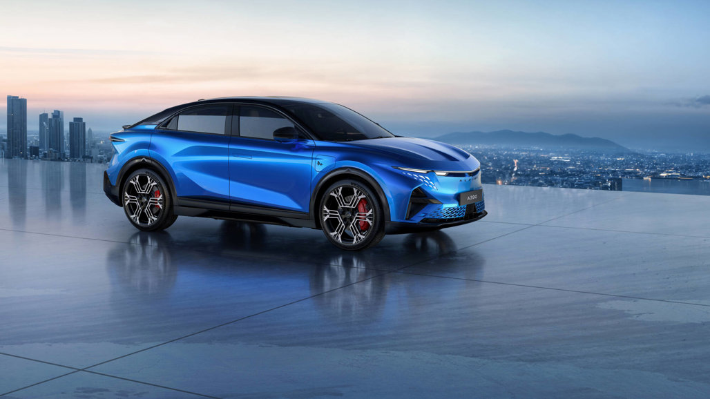 Alpine Alpine A390 revealed: all-electric sport fastback channels A110 spirit ...