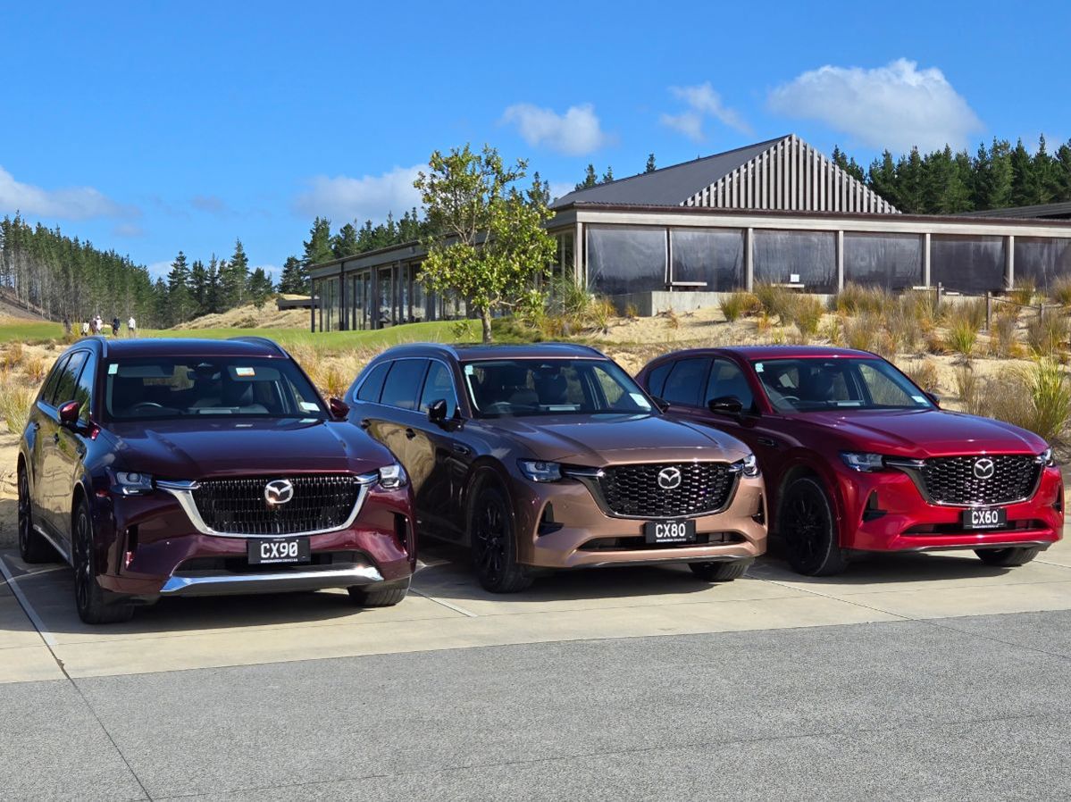 Mazda CX-80.