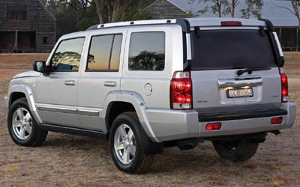 JEEP COMMANDER 2007 5-Door SUV