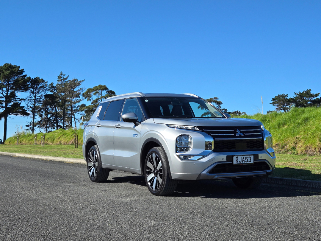 Mitsubishi Outlander PHEV VRX.