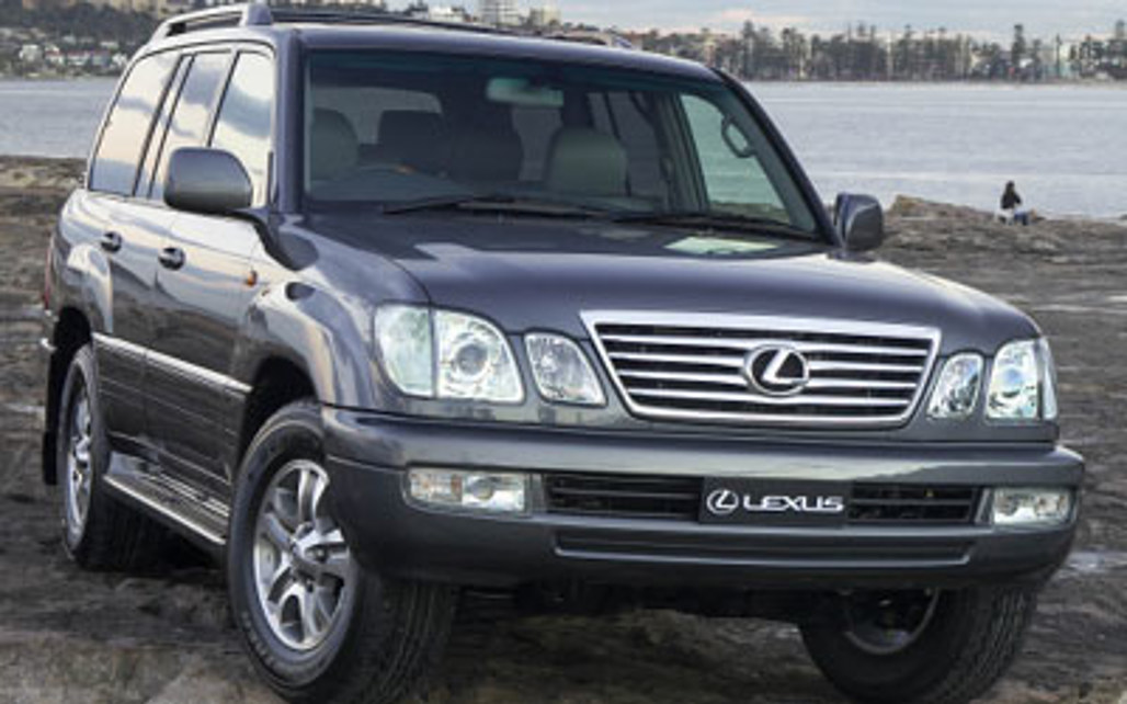 LEXUS LX470 2006 5-Door SUV