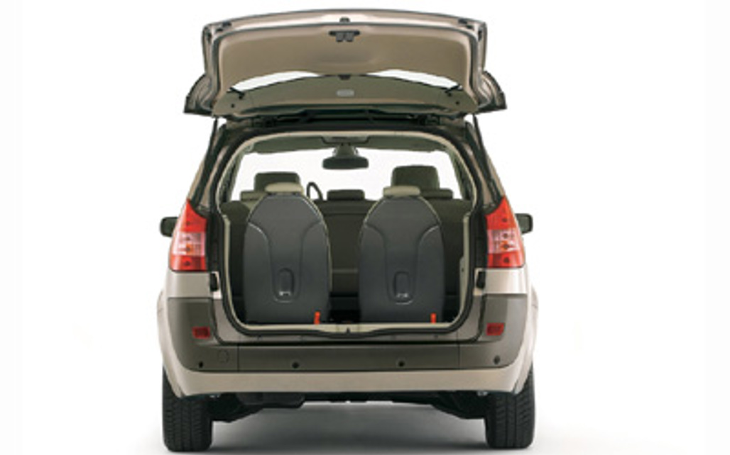 RENAULT GRAND SCÉNIC 2007 5-Door People Mover