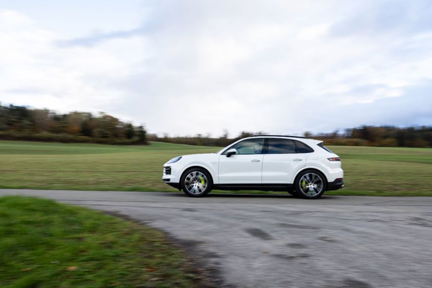 Porsche Cayenne E-Hybrid.