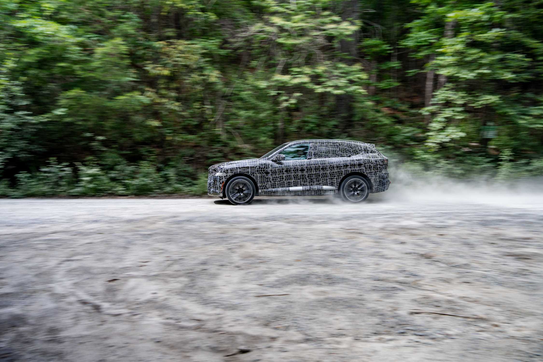 BMW X5 goes electric as final testing begins