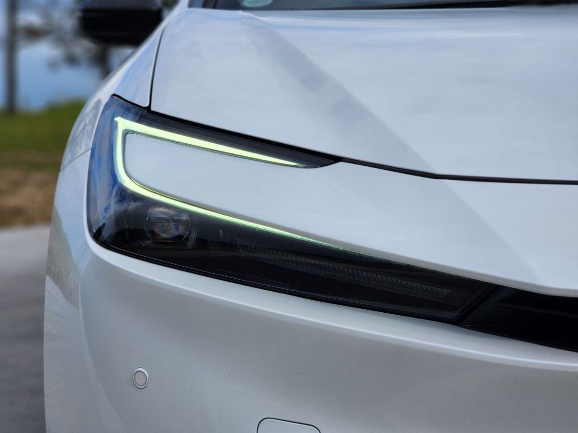 Toyota Prius PHEV.