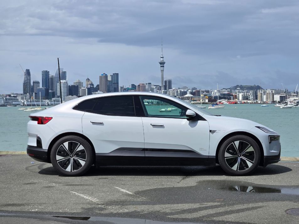 Polestar 4.