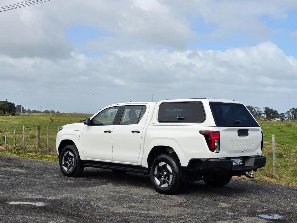 Toyota Hilux BEV.